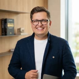 Jonas Höttler – Gründer von Automatisierungsbeispiele.de